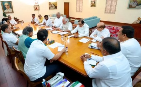 मानसून सत्र में परिसीमन बिल का विरोध करेगी कांग्रेस, संसदीय दल की बैठक में लिया बड़ा फैसला