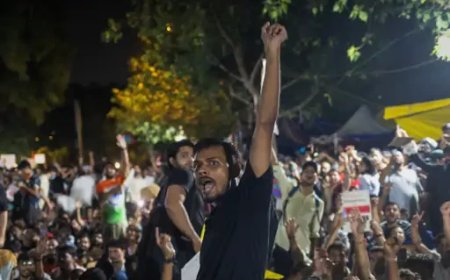 जंतर-मंतर पर प्रदर्शन: हिरासत में लिए समर्थक रिहा, मेदांता में वांगचुक से मिले नड्डा