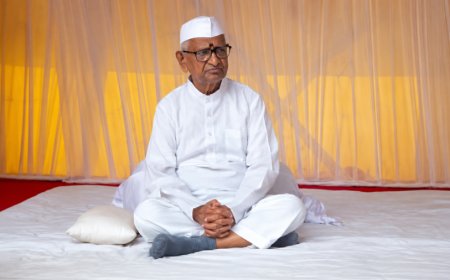 छात्रों के समर्थन में अन्ना हजारे का मौन व्रत, सरकार से की बातचीत की अपील