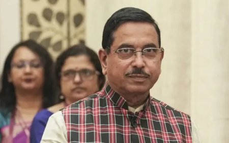 प्रह्लाद जोशी बने नए शिक्षा मंत्री: प्रधानमंत्री की उम्मीदों पर खरा उतरने का दिया भरोसा