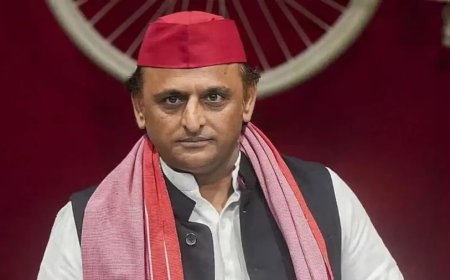 जनेश्वर मिश्र की जयंती पर अखिलेश यादव का ब्राह्मण कार्ड, अयोध्या से पवन पांडे को बनाया उम्मीदवार