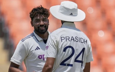 मोहम्मद सिराज का नया हेयर स्टाइल नहीं आया काम, श्रीलंका इलेवन ने पहले दिन बनाए 363 रन