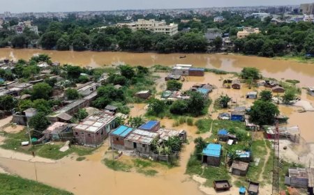 16 राज्यों में भारी बारिश का अलर्ट: उफान पर नदियां और शहरों में जलभराव, जानें मौसम का पूरा हाल