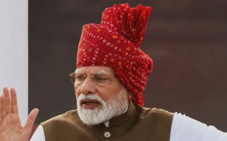 पीएम मोदी का लाल किले से बड़ा ऐलान: अब 6 करोड़ महिलाएं बनेंगी लखपति दीदी