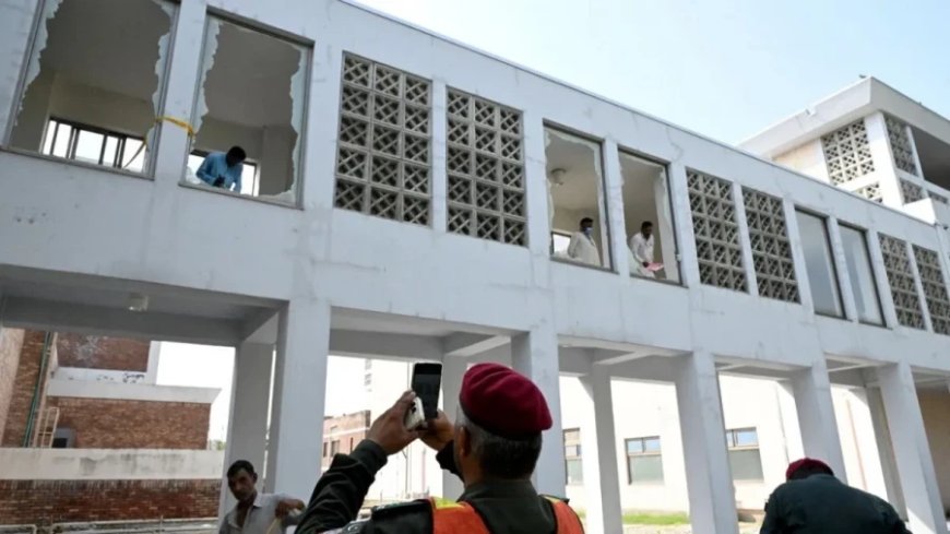 इस्लामाबाद के अस्पताल में आग से हाहाकार, 15 नवजातों की मौत, एसी कंप्रेसर फटने से हादसा