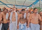 घड़साना में किसानों का अर्धनग्न प्रदर्शन: 4 में से 2 समूह में पानी की मांग, दी चेतावनी