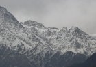 नेपाल हिमस्खलन: तिब्बत सीमा के पास हिमलुंग हिमाल बेस कैंप पर 10 लोग लापता