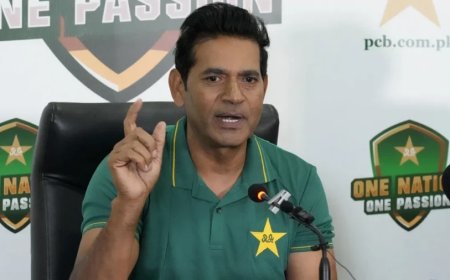 PCB का बड़ा सफाई अभियान: चीफ सिलेक्टर आकिब जावेद की जा सकती है कुर्सी, इंग्लैंड दौरे के बीच हड़कंप