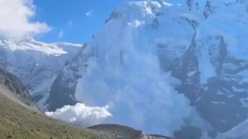 रूस में बर्फीले तूफान का तांडव: काकेशस में एवलांच से 11 पर्वतारोहियों की मौत, 6 लापता