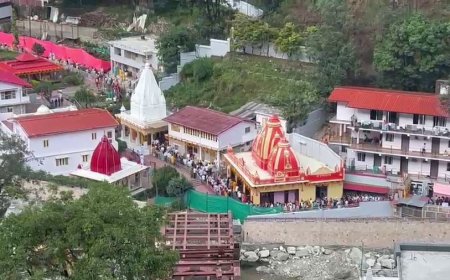 हनुमान अंश का असर: बाबा नीम करोली के कैंची धाम में उमड़ी भारी भीड़