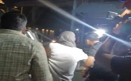 टाइगर श्रॉफ पर हमले में बड़ा खुलासा: लॉरेंस गैंग के हथियार तस्करी नेटवर्क से जुड़ी दो महिलाओं सहित चार गिरफ्तार