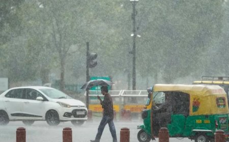 चक्रवात अर्नब से मौसम बदला 16 राज्यों में भारी बारिश का अलर्ट और ओले गिरने की आशंका