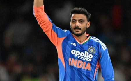 अक्षर पटेल ने टी20 क्रिकेट में रचे इतिहास, बनाए 3000 रन और पूरे किए 300 विकेट